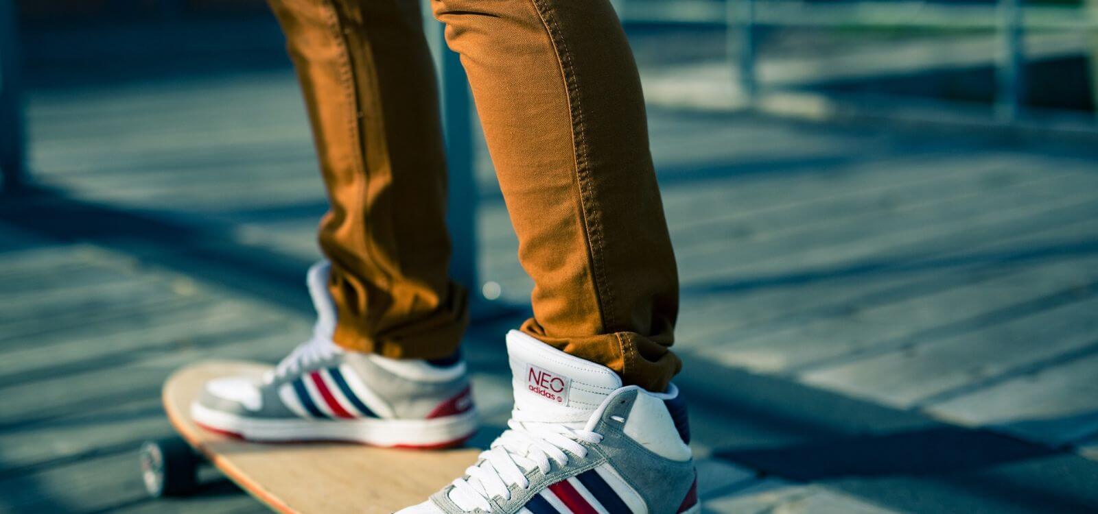 average men shoe size